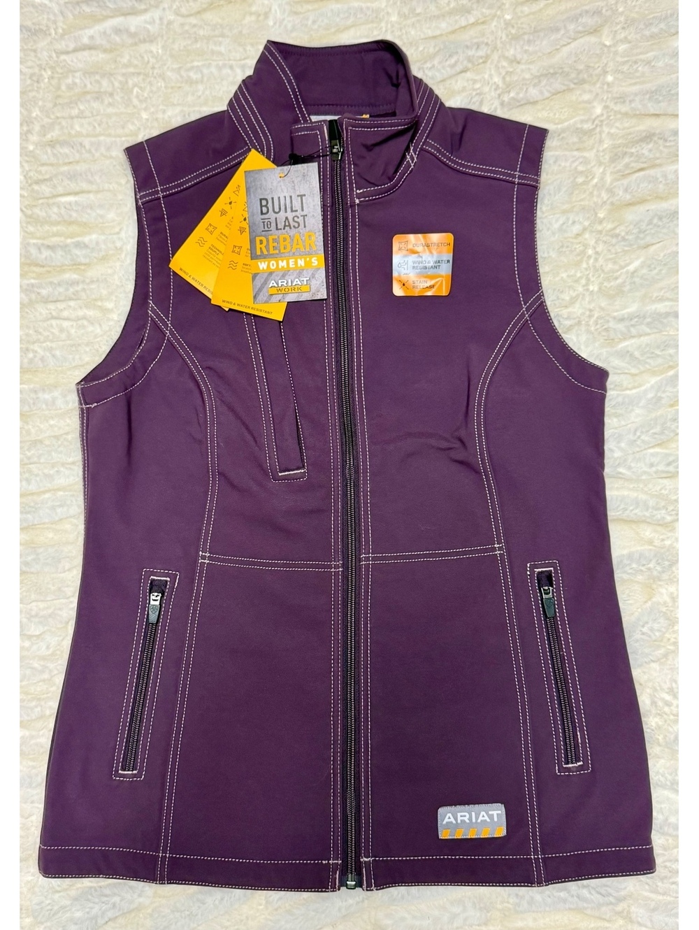 Ariat vest